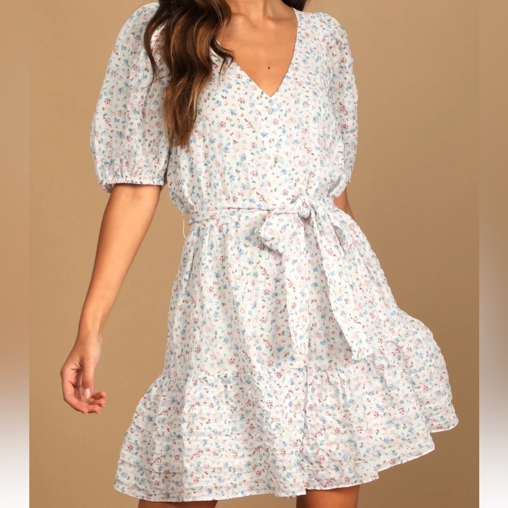 Lulu’s True Love Blooms Dress - Women’s Size Large